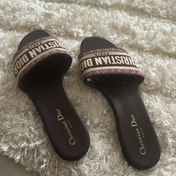 Christian Dior Dway Slide - Picture 1 of 2